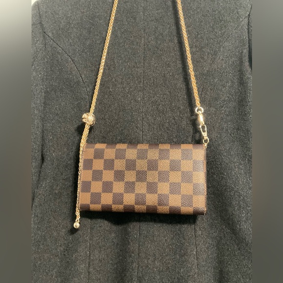 ✅AUTHENTIC AVAILABLE LONG DAMIER LOUIS VUITTON WALLET - Picture 12 of 16